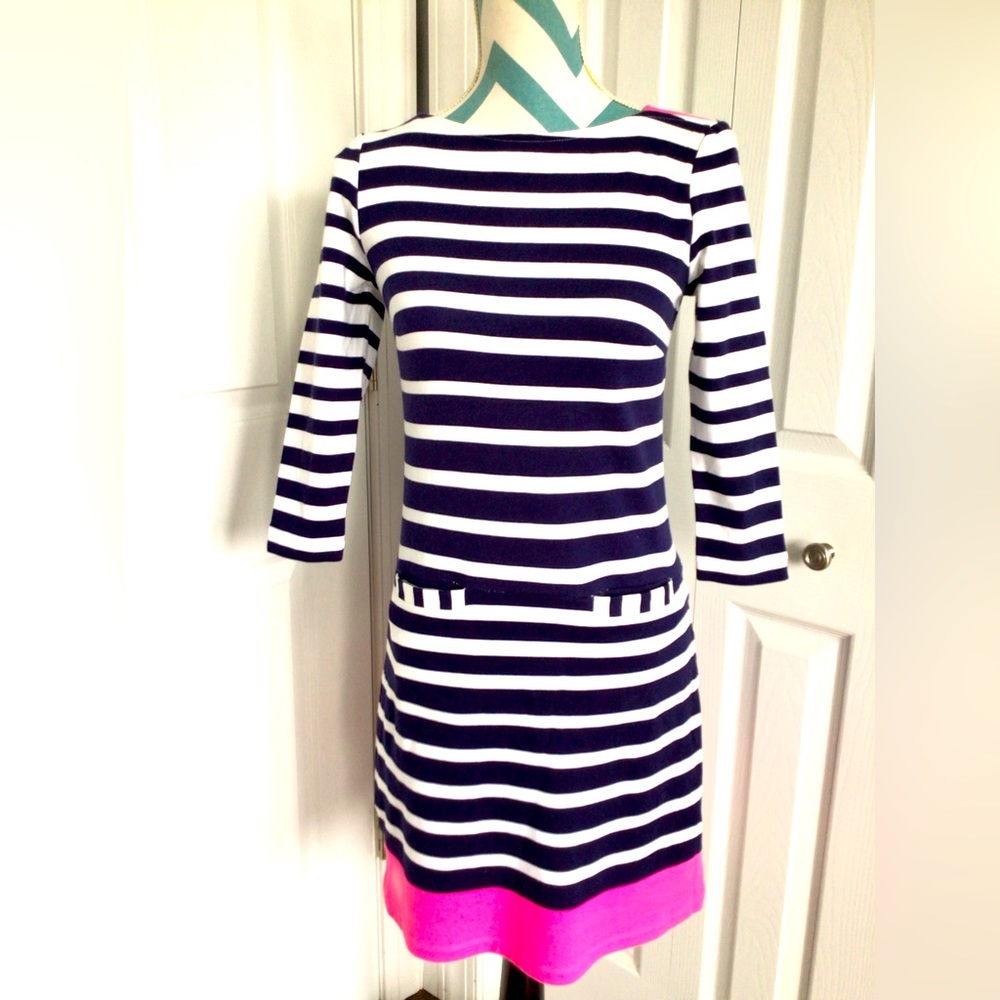 Lily Pulitzer dress. XS. Navy white stripe. Hot pink accent